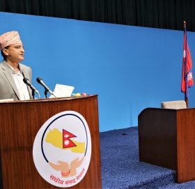 एमालेले माग्यो तीन मन्त्रीको राजीनामा र प्रधानमन्त्रीको जवाफ