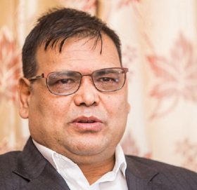 सुन तस्करी प्रकरण : पूर्वसभामुख कृष्णबहादुर महरा प्रहरीको नियन्त्रणमा