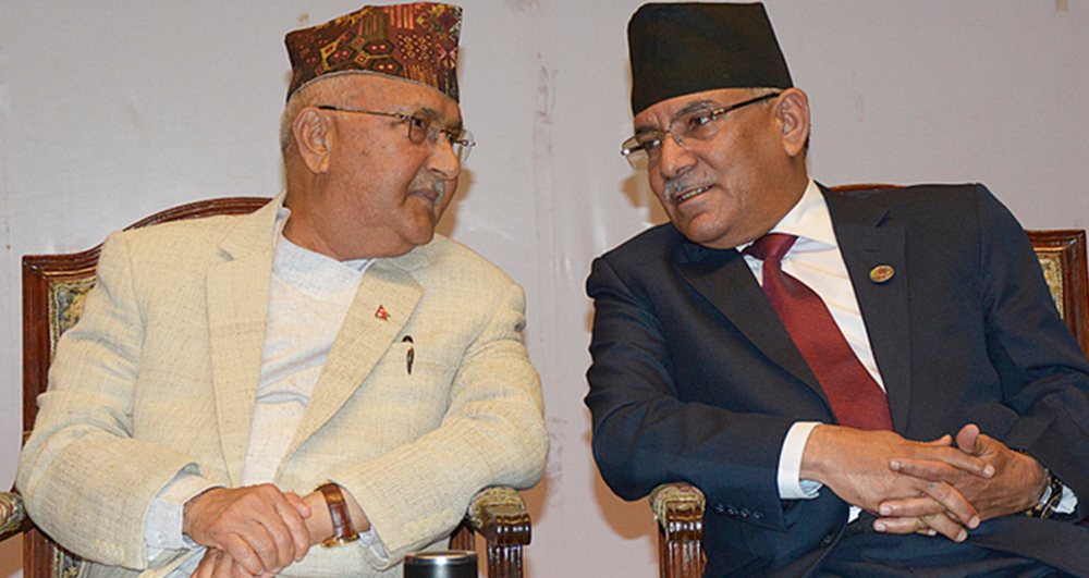 प्रधानमन्त्री प्रचण्ड र एमाले अध्यक्ष ओलीबीच भेटवार्ता