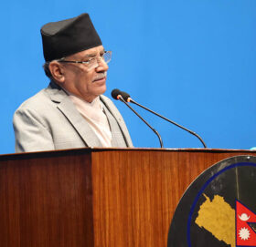 विपक्षीको विरोधको बीच प्रधानमन्त्रीले पाए विश्वासको मत