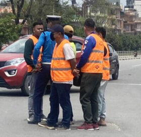 मापसे कारबाहीमा परेकासहितलाई ट्राफिक प्रहरीले सडकमा खटायो