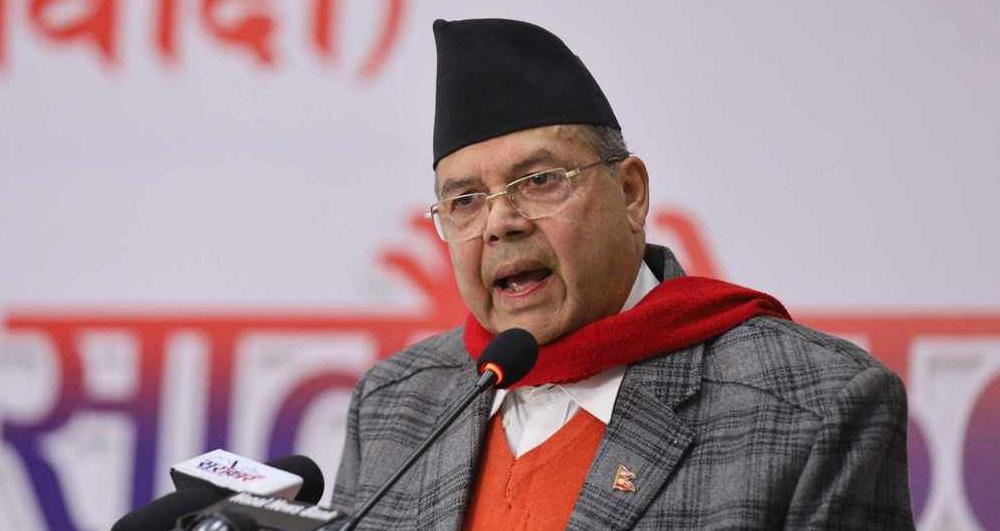 समाजवादको एजेन्डा विना एमाले टिक्न सक्दैन : झलनाथ खनाल