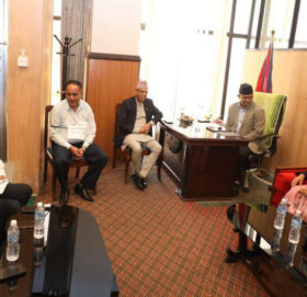 संसद सचिवालयका आन्दोलनरत कर्मचारी र कानुनमन्त्री नेतृत्वको समितिबीच वार्ता