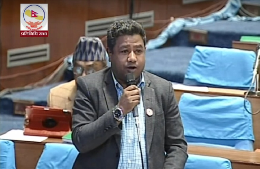 भ्रष्टाचारविरुद्ध सरकार अगाडि बढ्दा राजनीतिक चलखेल भयो : सन्तोष परियार