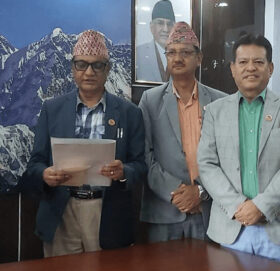 बागमती सरकारबाट बाहिरियो एमाले, मन्त्रीहरुले बुझाए राजीनामा