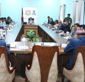 सिंहदरबारमा मन्त्रिपरिषद् बैठक बस्दै