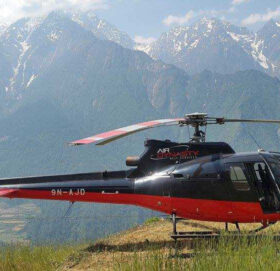 एयर डाइनेस्टीको हेलिकप्टर दुर्घटनामा: पाइलटसहित पाँच जनाकाे मृत्यु