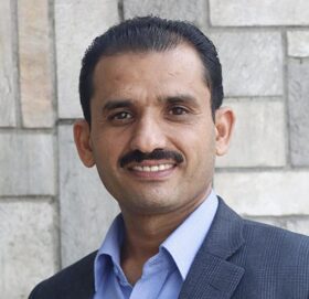 लेखा समितिको सभापति प्रतिपक्षलाई दिन माओवादी सांसद सापकोटाको माग