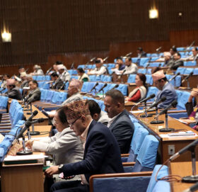 प्रतिनिधिसभा बैठक बस्दै, यी मन्त्रीले दिनेछन् सांसदका प्रश्नको जवाफ