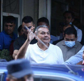 राष्ट्रपति पौडेललाई भेटे प्रधानमन्त्री प्रचण्डले