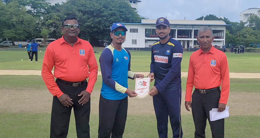 टस हारेर श्रीलंका डेभलपमेन्टविरुद्ध पहिला ब्याटिङ गर्दै नेपाल