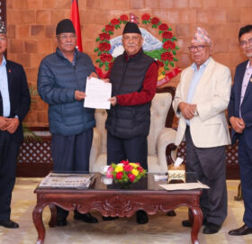 अध्यादेश ल्याएर कुनै पार्टी एमालेमा मिलाउने हाम्रो योजना छैन : प्रधानमन्त्री ओली