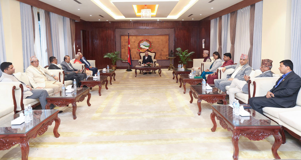 प्रधानमन्त्री ओलीले बालुवाटारमा बोलाए सत्तारुढ दलको बैठक