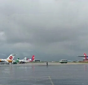 खराब मौसमका कारण हवाई उडान प्रभावित