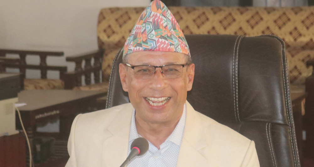 कोशीका आन्तरिक मामिलामन्त्री अधिकारीको राजीनामा