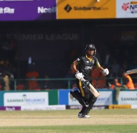 एनपिएल : कर्णाली याक्सले जनकपुर बोल्ट्सलाई दियो १४२ रनको लक्ष्य