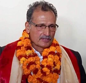 सरकारले संसद् नबोलाए हामी केही दिनमै विशेष अधिवेशन बोलाउँछौं : अग्नि सापकोटा