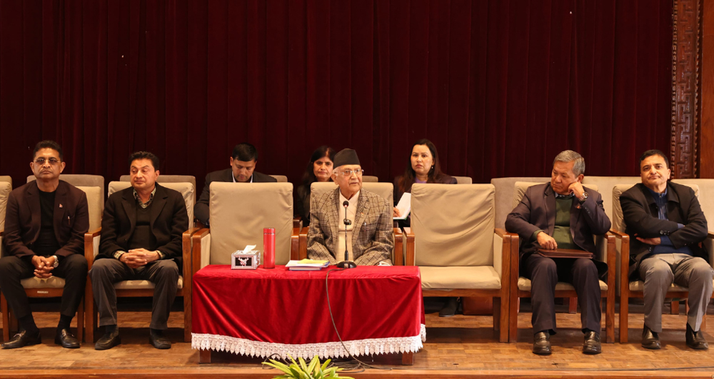 गठबन्धन सरकार मंसिरमा ढल्छ, तर ८४ सालको चुनावपछि : प्रधानमन्त्री ओली