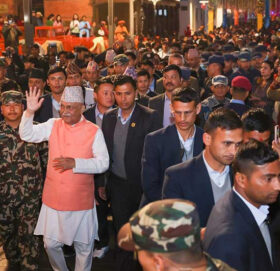 महाशिवरात्रिको पूर्वसन्ध्यामा पशुपति पुगे प्रधानमन्त्री ओली