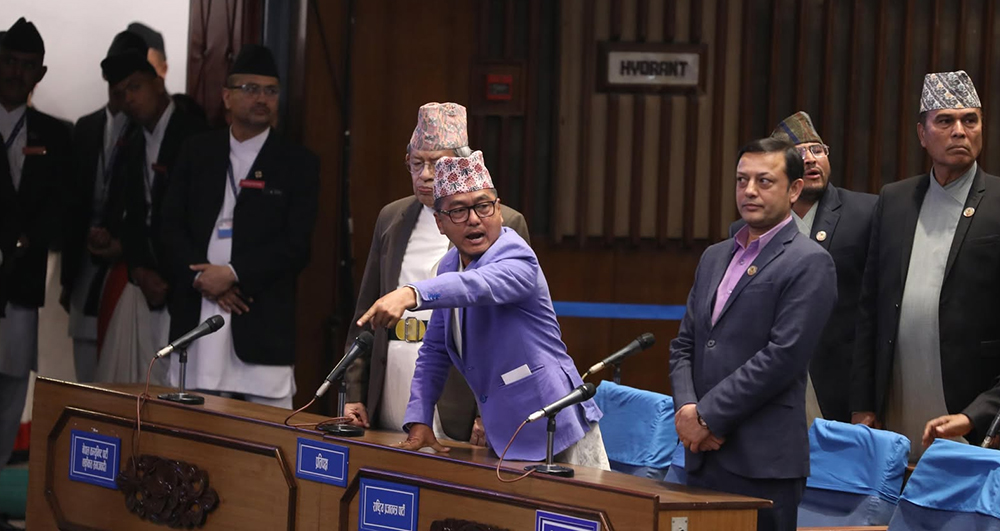 गणतन्त्रवादीलाई संसदभित्रै छाती ठोकेर लिङ्देनले दिए यस्तो चुनौती