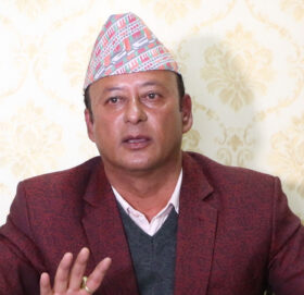 अब साँझमा लोडसेडिङ हुँदैछ : उर्जामन्त्री खड्का