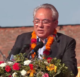 माओवादी अस्थिर र अवसरवादी हो, एमालेले देशको विकास गर्छ : बादल