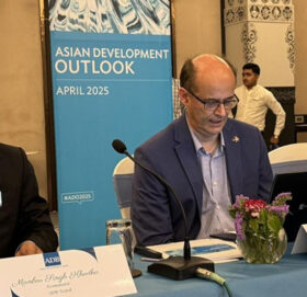 चालु आर्थिक वर्षमा साढे ४ प्रतिशत आर्थिक वृद्धि हुने एडीबीको प्रक्षेपण