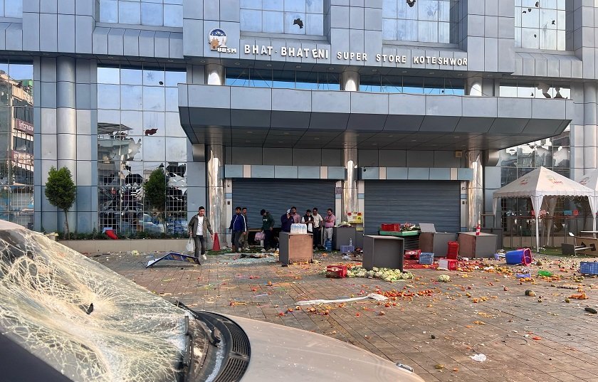 तीनकुने घटना : भाटभटेनीमा फलफूल लुट्ने १३ जना हाजिरी जमानीमा रिहा