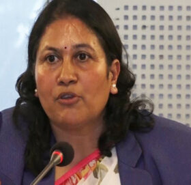 शिक्षामन्त्री भट्टराईले दिइन् राजीनामा