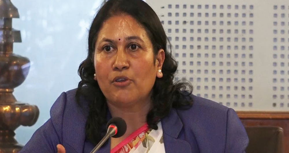 शिक्षामन्त्री भट्टराईले दिइन् राजीनामा