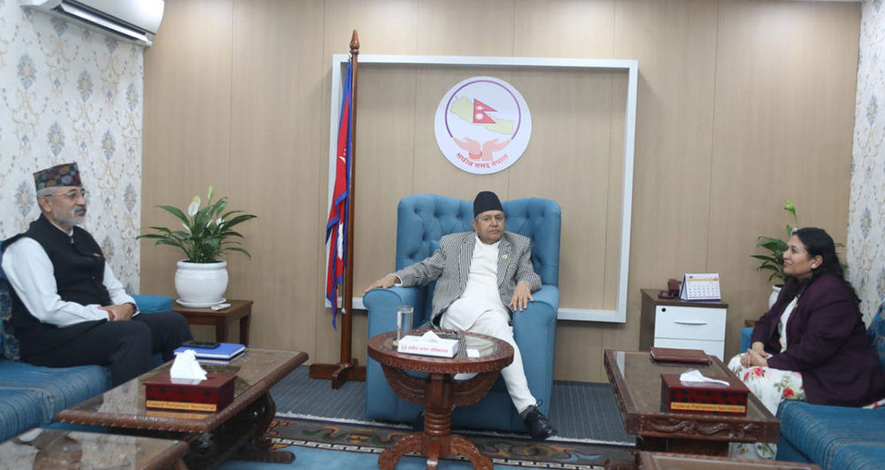 शिक्षकका माग सम्बोधन गर्न सभामुख घिमिरेले गराए सरकार र समितिको ध्यानाकर्षण