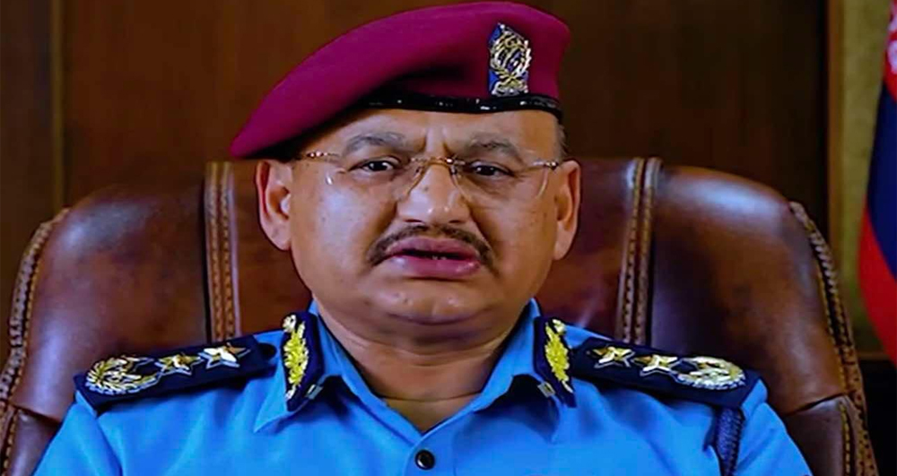 इन्सपेक्टर बढुवाः आईजीपी थापाको पहिलो सफलता