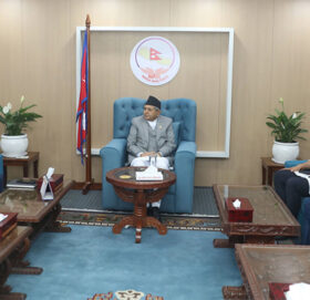 सांसद पद फुकुवा गर्न रबिको आग्रह, सभामुख भन्छन् : कानून अनुसार नै गरेको हुँ