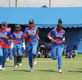 थाइल्याण्डले नेपाललाई दियो १५९ रनको लक्ष्य