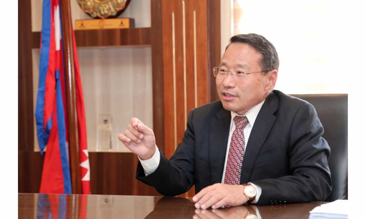 संसदमा वर्षमानको प्रश्न : भिजिट भिसाको ठूलो माछा को हो ?