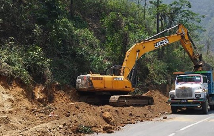 कुलेखानी–कलंकी–हुमाने सडक आजदेखि १९ दिन बन्द