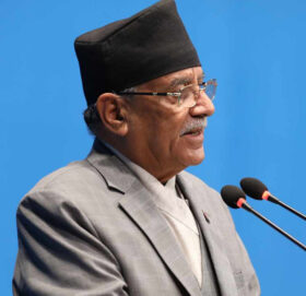 नीति तथा कार्यक्रममा प्रचण्डको टिप्पणी : माफियाका लागि विधेयक,भूमिहीनलाई वेवास्ता किन ?