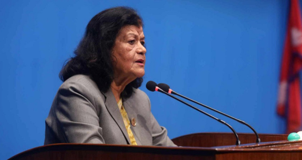 कांग्रेस सांसदहरूलाई रोशन कार्कीले भनिन् : गभर्नर खोज्न जानुभयो की प्रधानमन्त्री ?