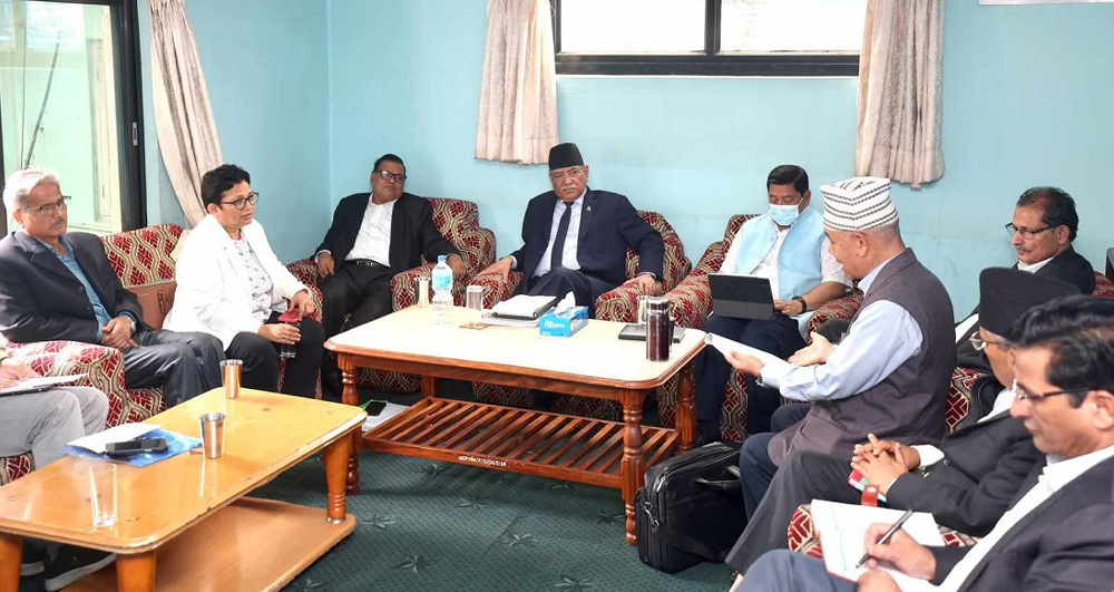 माओवादी पदाधिकारी बैठक प्रचण्ड निवासमा