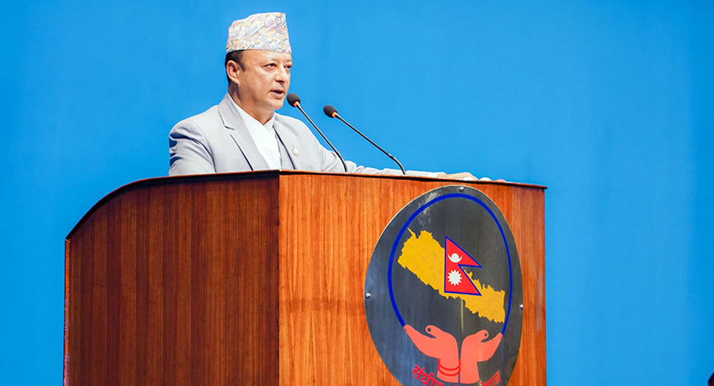 अबको १० वर्षमा २८ हजार ५०० मेगावाट विद्युत् उत्पादन गर्छौ : ऊर्जामन्त्री खड्का