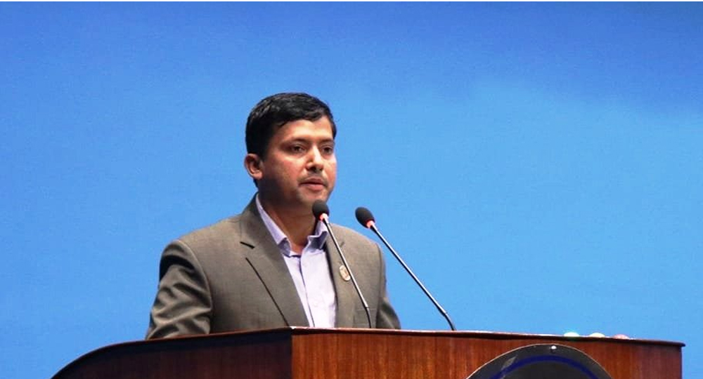 बजेटको पक्षमा मतदान गर्न एमालेको ह्विप जारी