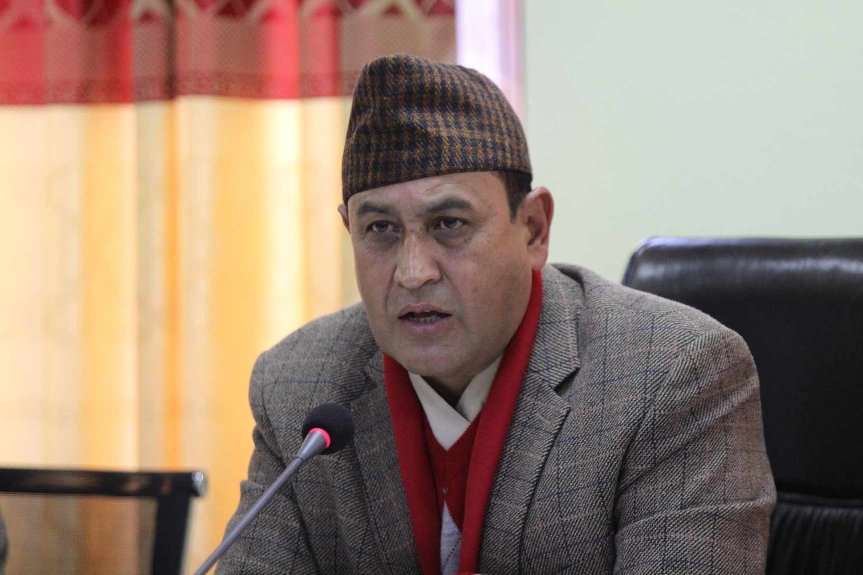 कुलिङ पिरियड बारे सभापति खतिवडाले भने : कमजोरीको नैतिक जिम्मेवारी लिन्छु, कमजोरी देखिए कारबाही भोग्छु