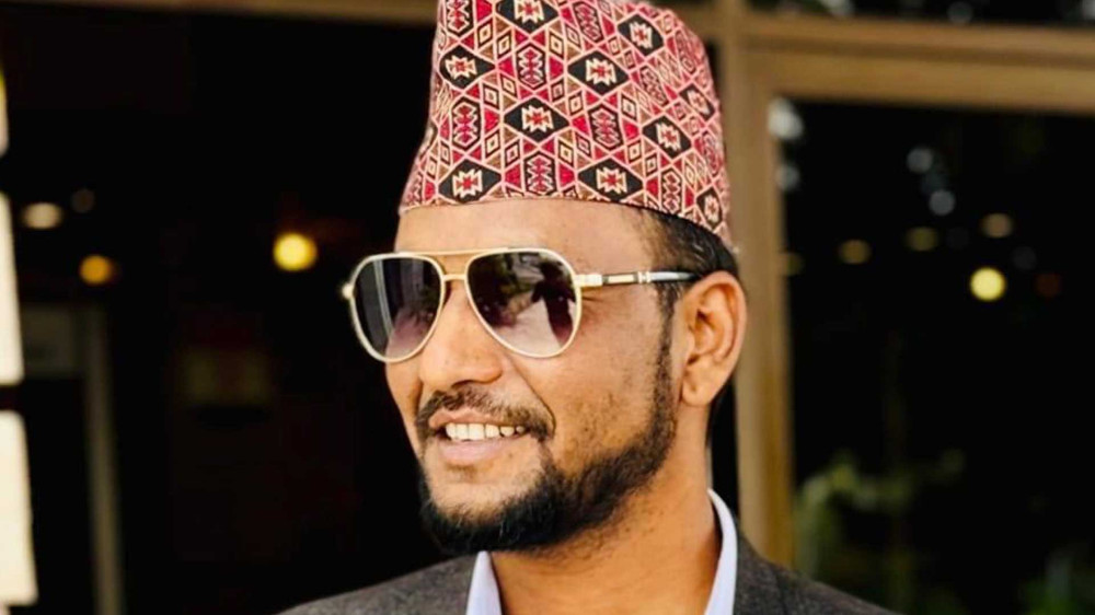 आज प्रधानमन्त्री समक्ष राजीनामा बुझाउँदै राज्यमन्त्री चौधरी