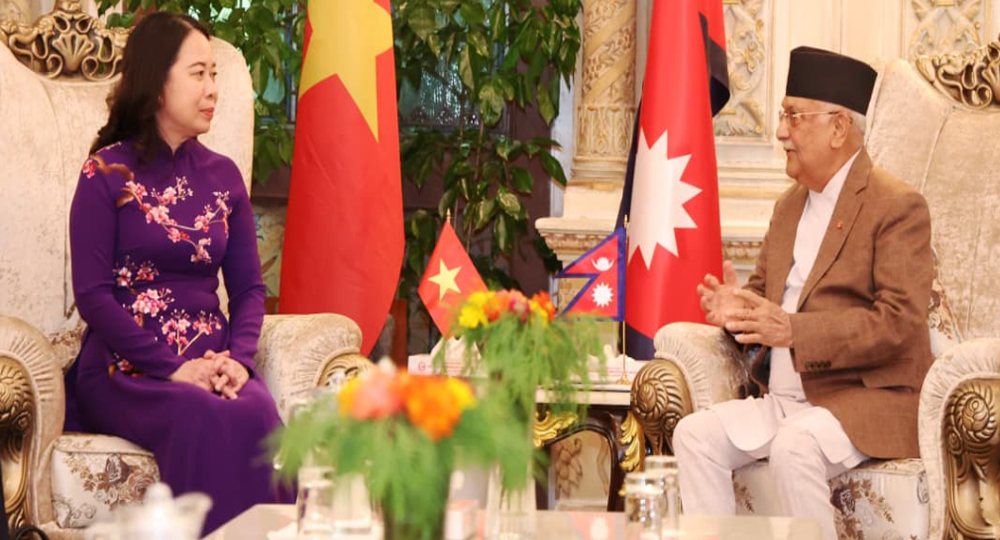 प्रधानमन्त्री ओली र भियतनामकी उपराष्ट्रपति सुआनबिच भेटवार्ता