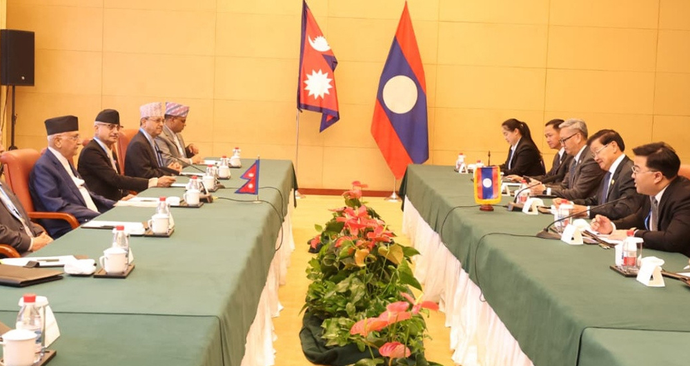 प्रधानमन्त्री ओली र लाओसका राष्ट्रपतिबीच भेटवार्ता