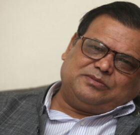 पूर्वसभामुख महरालाई आज अदालत उपस्थित गराइँदै