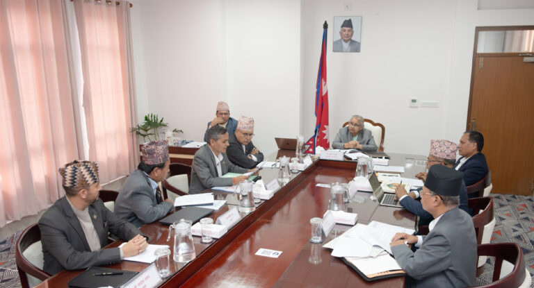 सिंहदरबारमा मन्त्रिपरिषद् बैठक सुरु