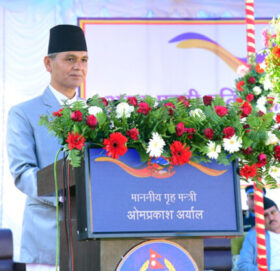 ७०औं प्रहरी दिवस : नेपाल प्रहरीलाई गृहमन्त्री अर्यालको यस्तो निर्देशन