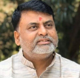 मधेश प्रदेशका मुख्यमन्त्री सोनलले आज पद तथा गोपनीयताको शपथ लिँदै