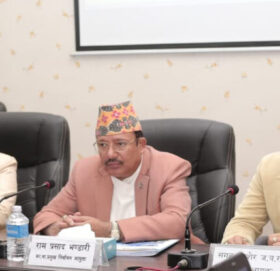 राजनीतिक दलहरूसँग दोस्रो चरणको छलफलमा निर्वाचन आयोग